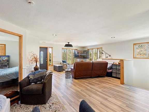 5th image of 29978 Ranchette Dr