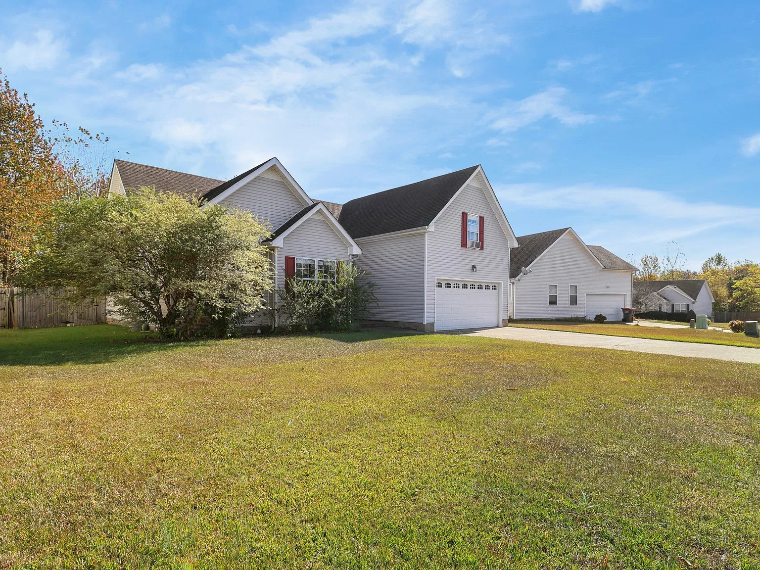 3 bed, 1750 sqft, $1,900 — Photo 3