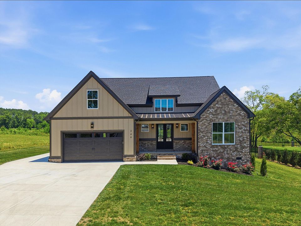 1st image of 349 Clubhouse Dr