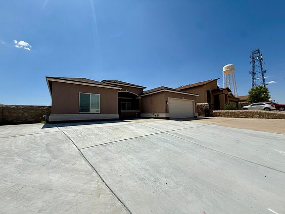2nd image of 3054 Selene Vega Ave