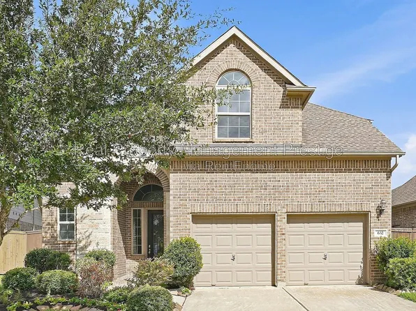 632 Kickapoo Ct, Webster, TX 77598