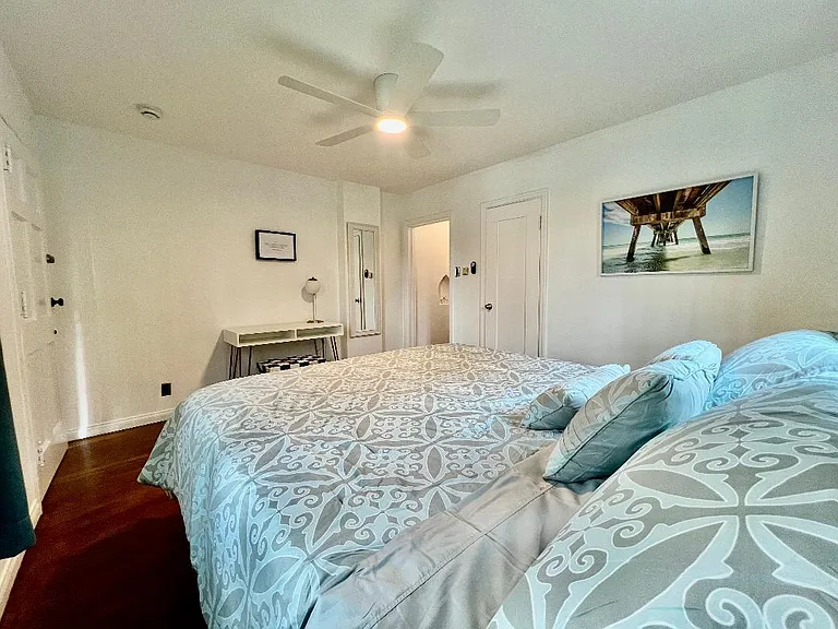 1144 N Hudson Ave #1/2 — Photo 7