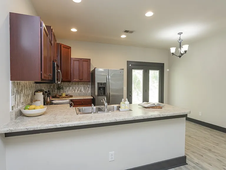 140 Shiaway Ct — Photo 9