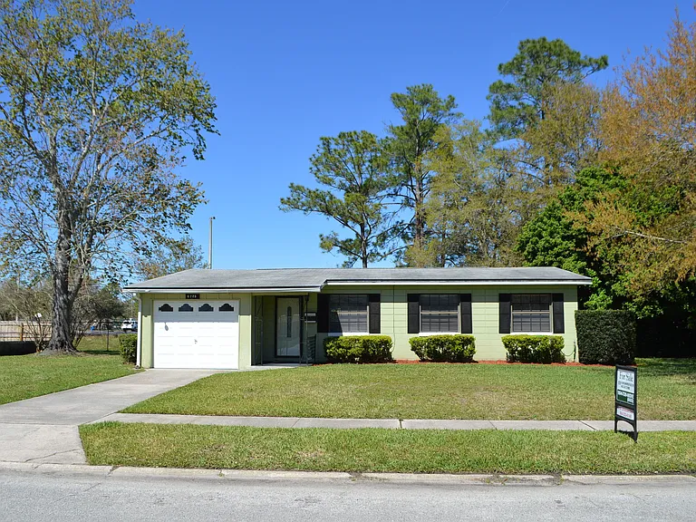 6725 Wurn Park Ct — Photo 1