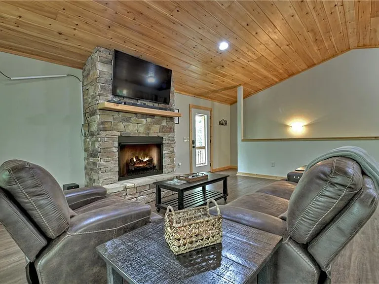 298 Spindrift Ct — Photo 6