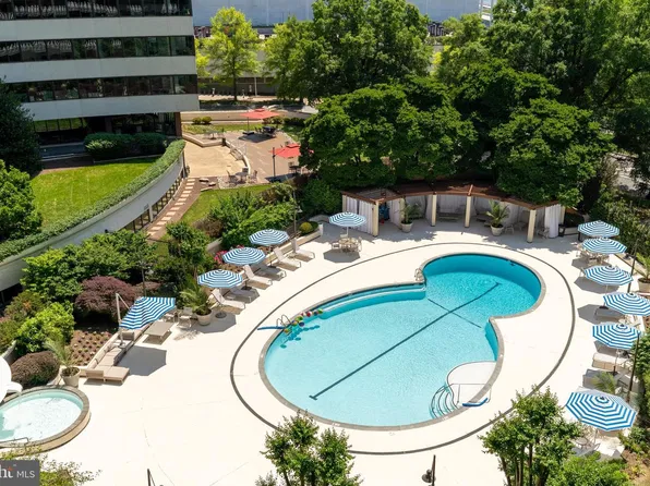 700 New Hampshire Ave NW #703, Washington, DC 20037