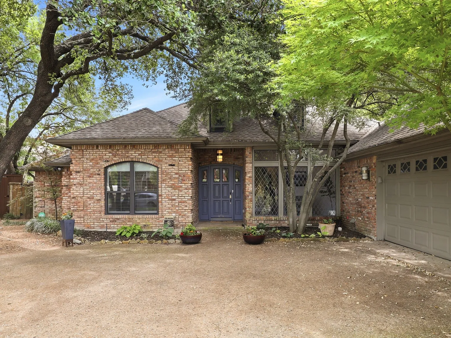 4 bed, 3.0 bath, 2703 sqft, $5,950 — Photo 3