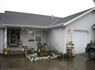 1851 Main St APT B, Lynden, WA 98264