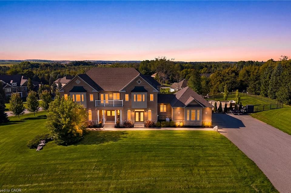 1st image of 4 Morrison Ct