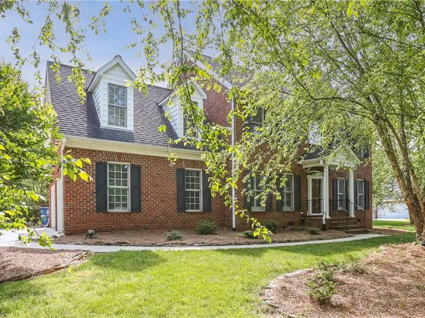 6732 Alley Rd, Summerfield, NC 27358