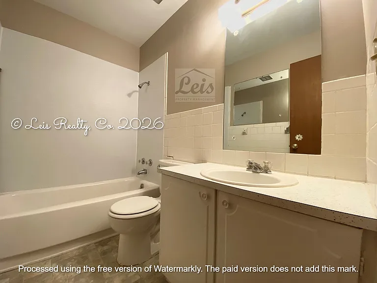 903 E Main St #1 — Photo 14
