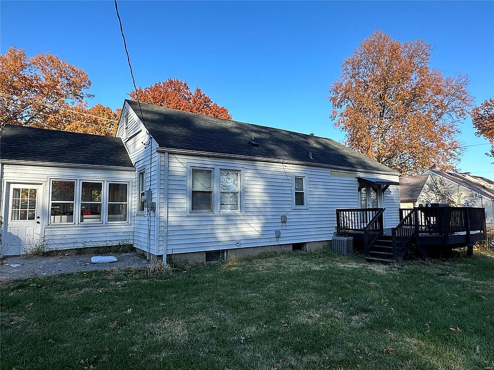 2nd image of 1106 Trampe Ave