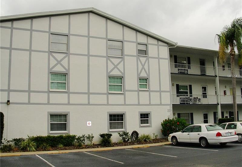 1st image of 400 Glennes Ln APT 101