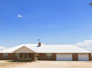 1915 Virginia Est, Portales, NM 88130