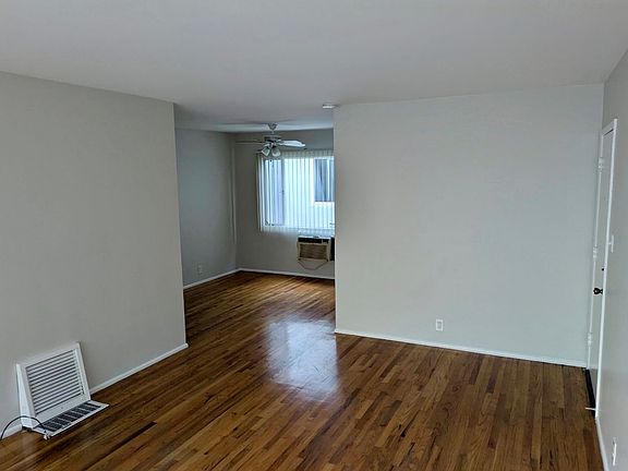 5th image of 1720 Grevelia St APT C