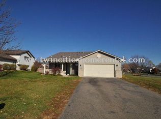 487 Thomas Ave, Shakopee, MN 55379