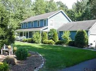 6 Chippewa Cir, Queensbury, NY 12804