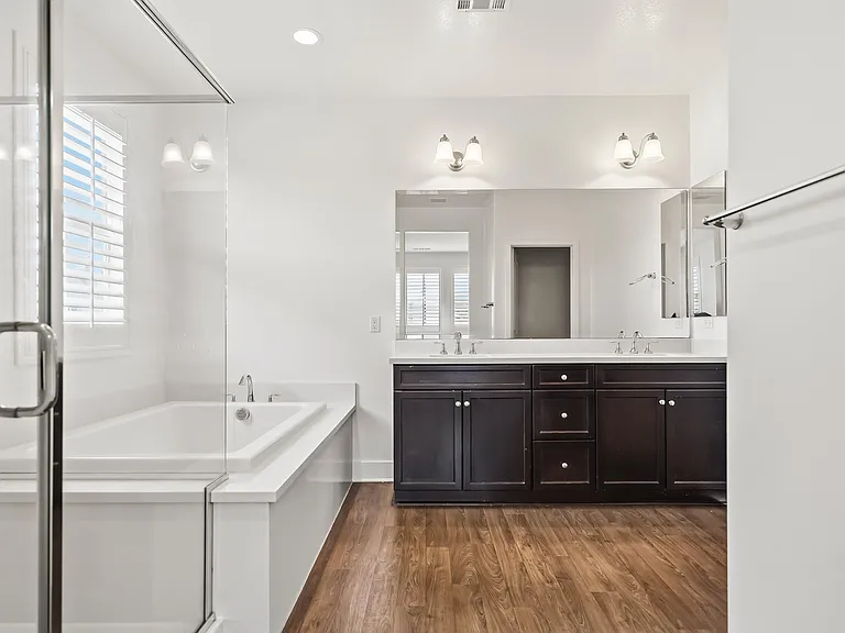 5219 Azul Dr — Photo 12