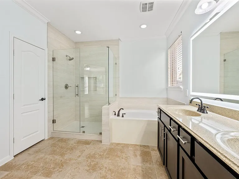 2642 Tacoma Springs Dr — Photo 25