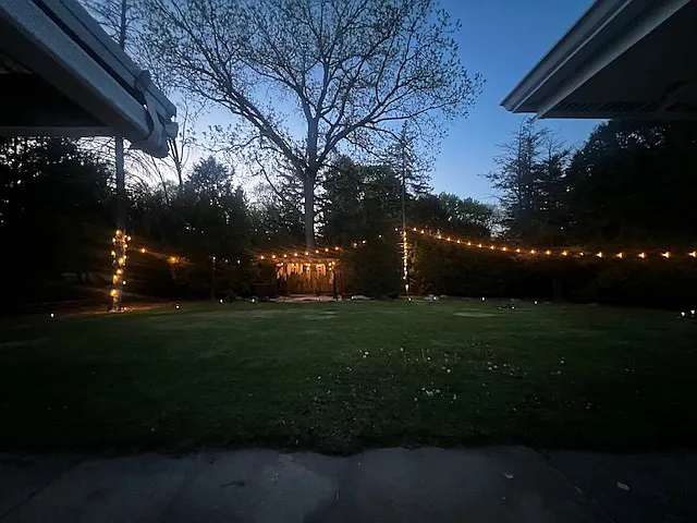 2110 W Woodbury Ln — Photo 12