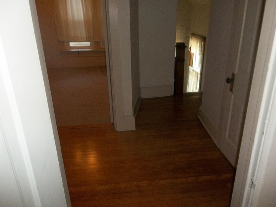 415 W Main