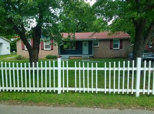 625 Martha Ave, Gallatin, TN 37066