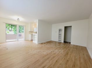 4422 Finley Ave APT 1, Los Angeles, CA 90027