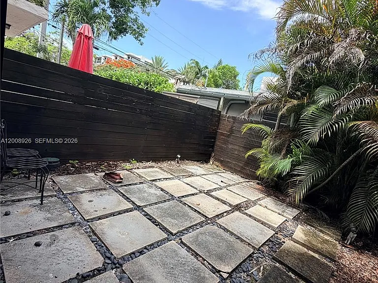 3225 Bird Ave #IV3 — Photo 34