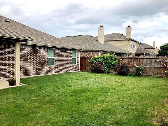 5th image of 11708 Champion Creek Dr