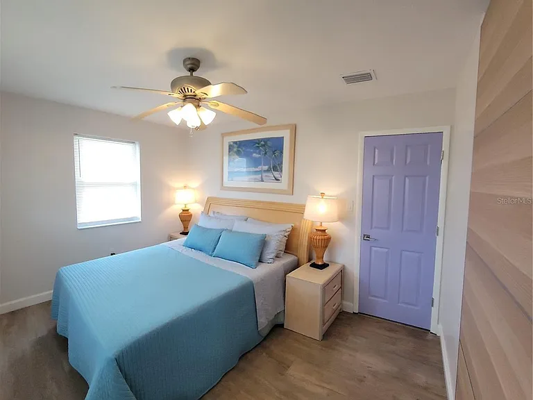 8134 Aero Ave — Photo 13