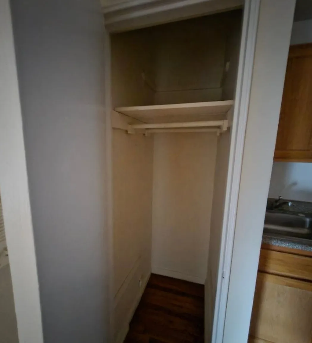 Studio, 600 sqft, $1,950 — Photo 1