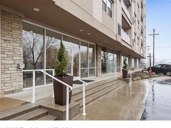 5th image of 3415 W End Ave #602