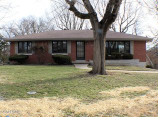 2149 Tanner Bridge Rd, Jefferson City, MO 65101