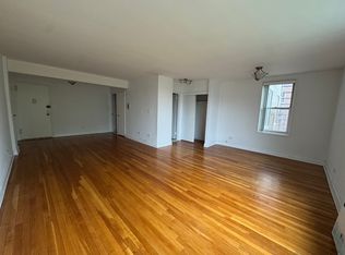 7140 112th St APT 602, Flushing, NY 11375