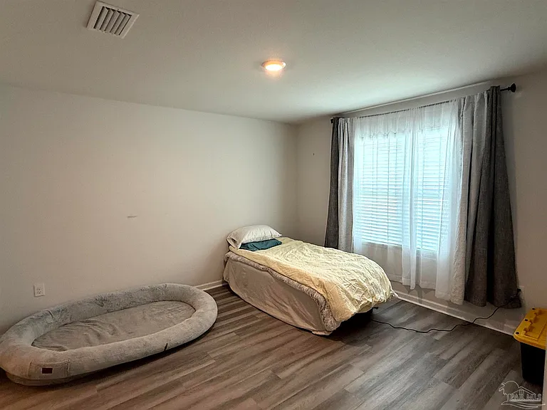 1719 Paisleigh Dr — Photo 10