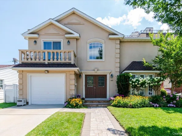 40 E Penn Street, Long Beach, NY 11561