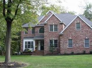 4 Westminster Dr, Montville, NJ 07045