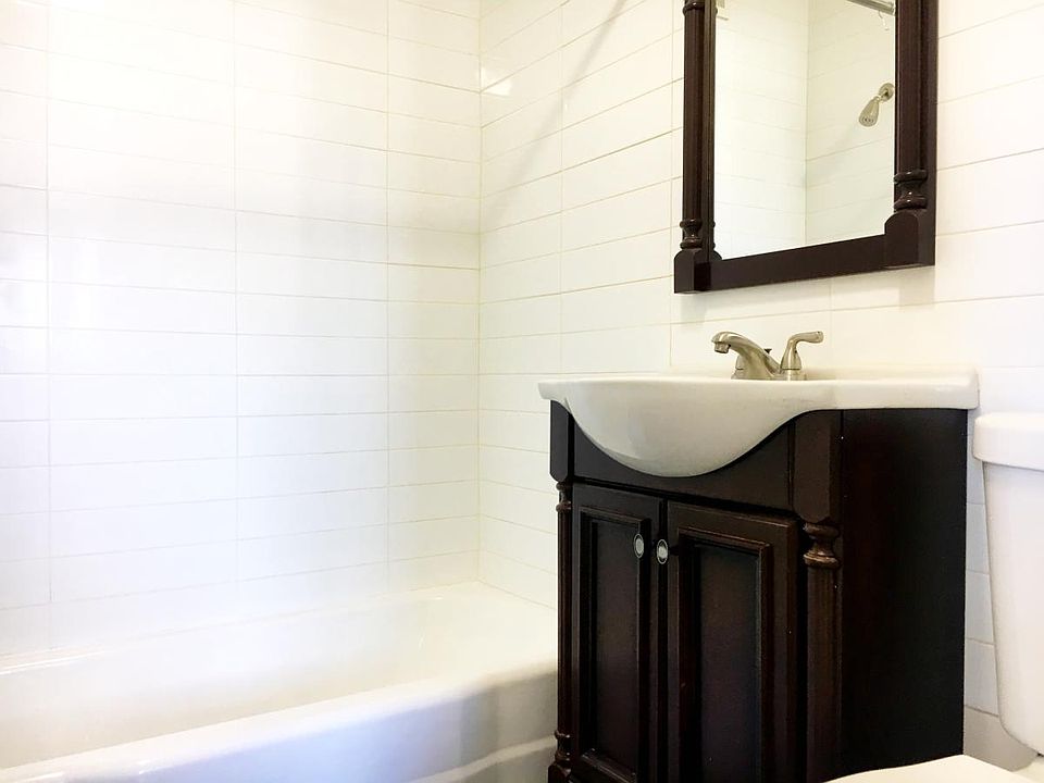 2nd image of 50 W Broad St APT 4