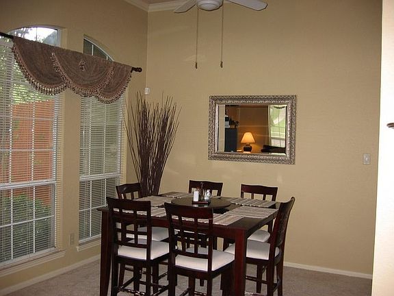 Formal Dining