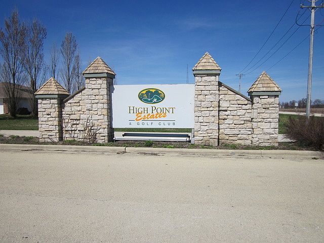 1st image of 285 Highpoint Dr