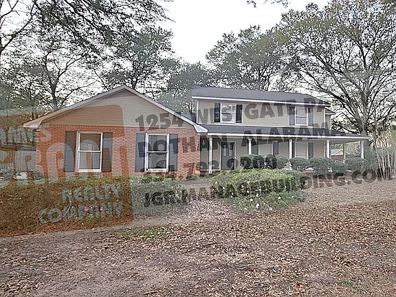 2nd image of 211 Plantation Rd
