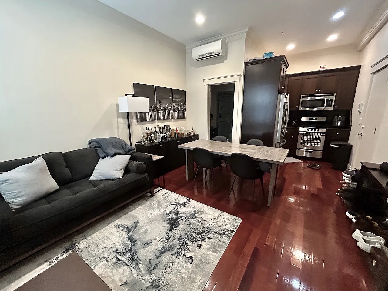 170 Saint Botolph Street — Photo 2