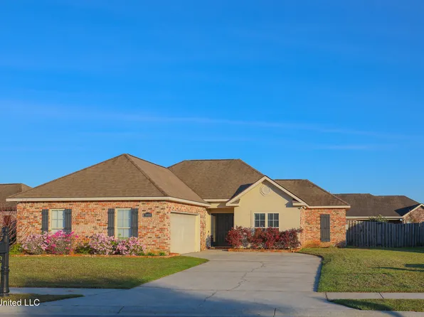 3008 Sydney St, Ocean Springs, MS 39564