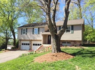 717 Banbury Rd, Knoxville, TN 37934
