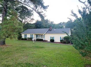 7152 S Quay Rd, Suffolk, VA 23437