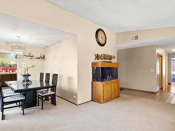 5th image of 5084 Bougainvillea Dr