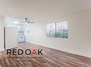 8104 S Main St #1, Los Angeles, CA 90003