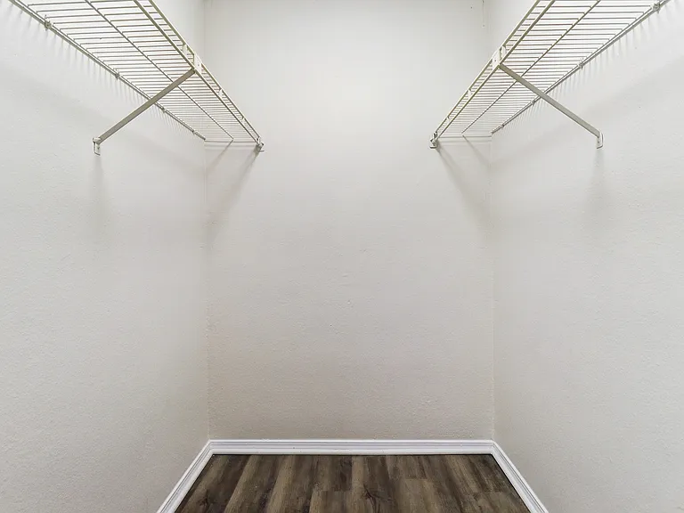 B2 Laundry room closet