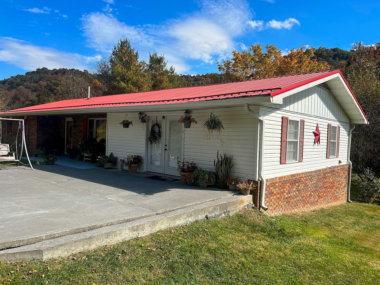4002 Lower Copper Creek Rd, Castlewood, VA 24224 Zillow