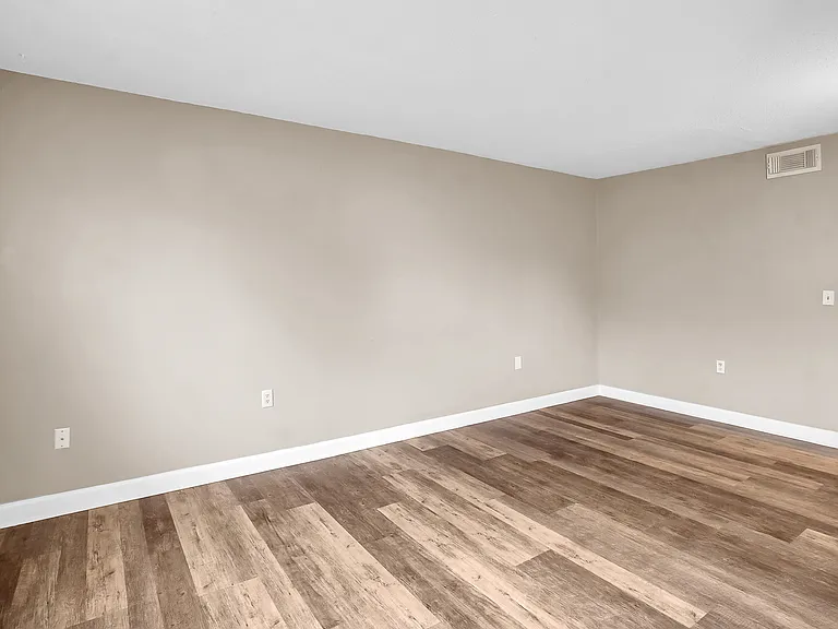 123 Alabama Ave NW #A — Photo 4